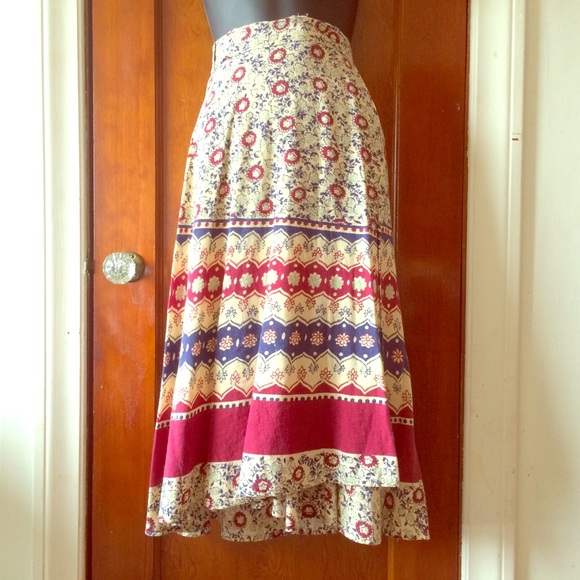 🔹2 for $85🔹 Vintage Wrap Skirt - Picture 1 of 7